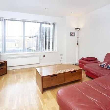 Apartment 12 Popeshead Court Йорк Екстериор снимка